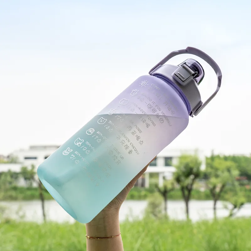 2000ml Gradient Large Capacity Water Bottle with Carry Handle - product product catalog photo 2