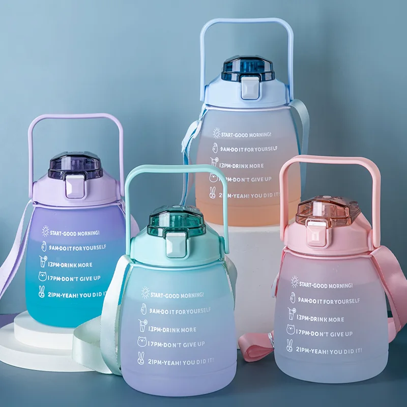 Jarra deportiva compacta degradada de 1300 ml con asa — LO-003